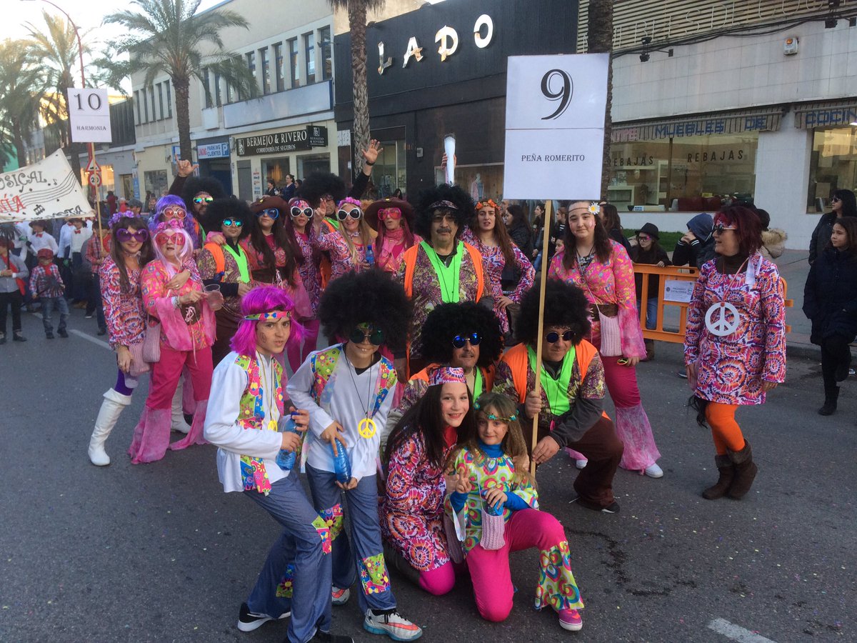 PRomeritoParla's tweet photo. De carnaval!!! https://t.co/Jp4Ewb25HC