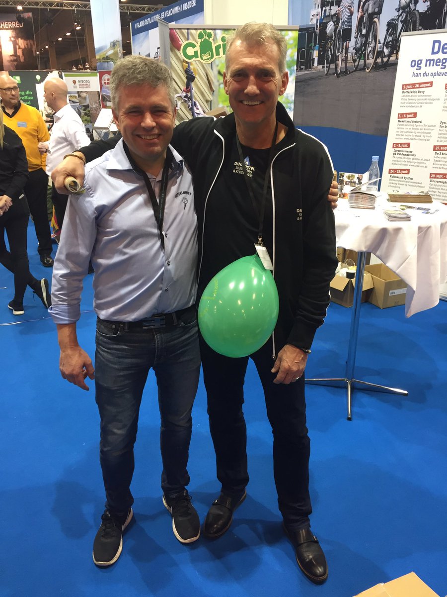 VisitKerteminde's tweet photo. #dkturisme #kerteminde #VaffelhusetKerteminde møder #DanhostelKerteminde #samarbejde #nytnetværk #KertemindeCamping møder #FestivalPåFeddet https://t.co/MWuW556DUi