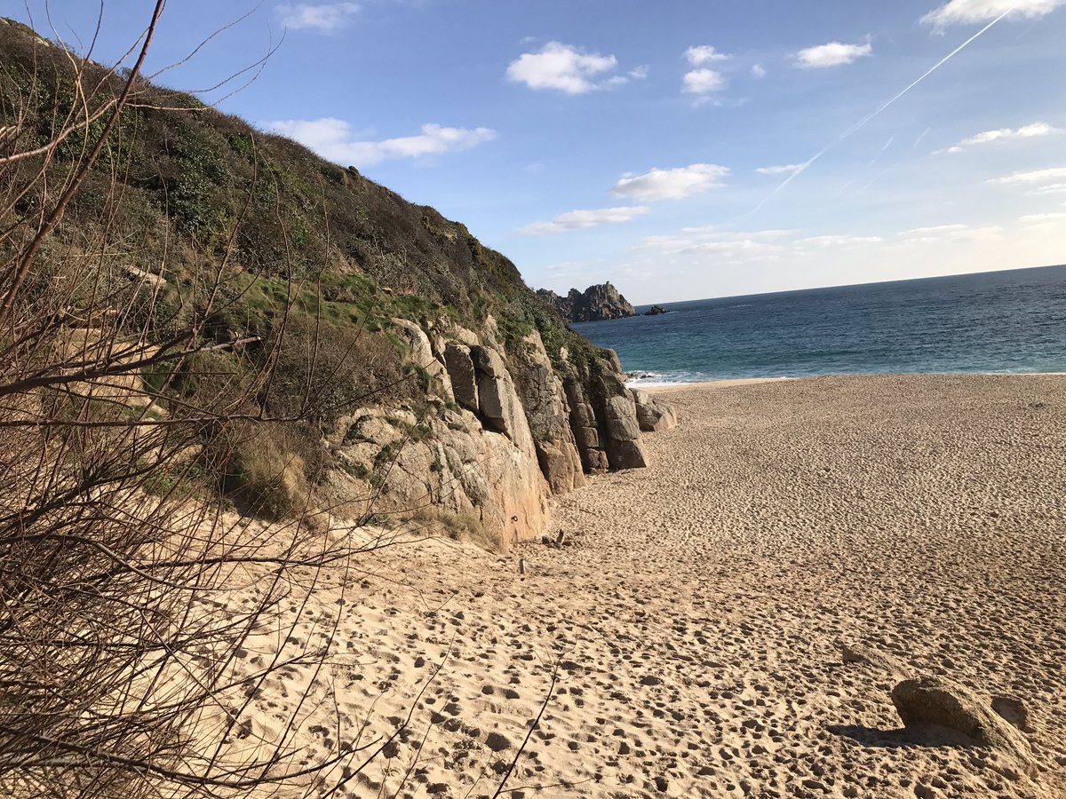 BlueWaters_H0L's tweet photo. That time of year when you make the only footprints in the sand on one of the most popular beaches in Cornwall #porthcurno #cornwall https://t.co/BqtoCAcUIz