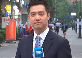 mbc뉴스테스크  김세의 기자에게 부탁드립니다
종편에서 모른척 쉬쉬하고 있는
서울대 게시된 대자보을 상세히
보도 해주십시요
2번째 특종감 입니다
애국보수 여러분 mbc뉴스 시청률 팍팍 올려줍시다