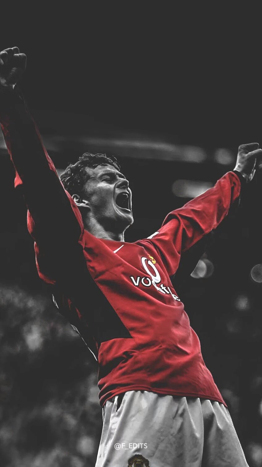 Happy birthday  Ole Gunnar Solskjaer. 