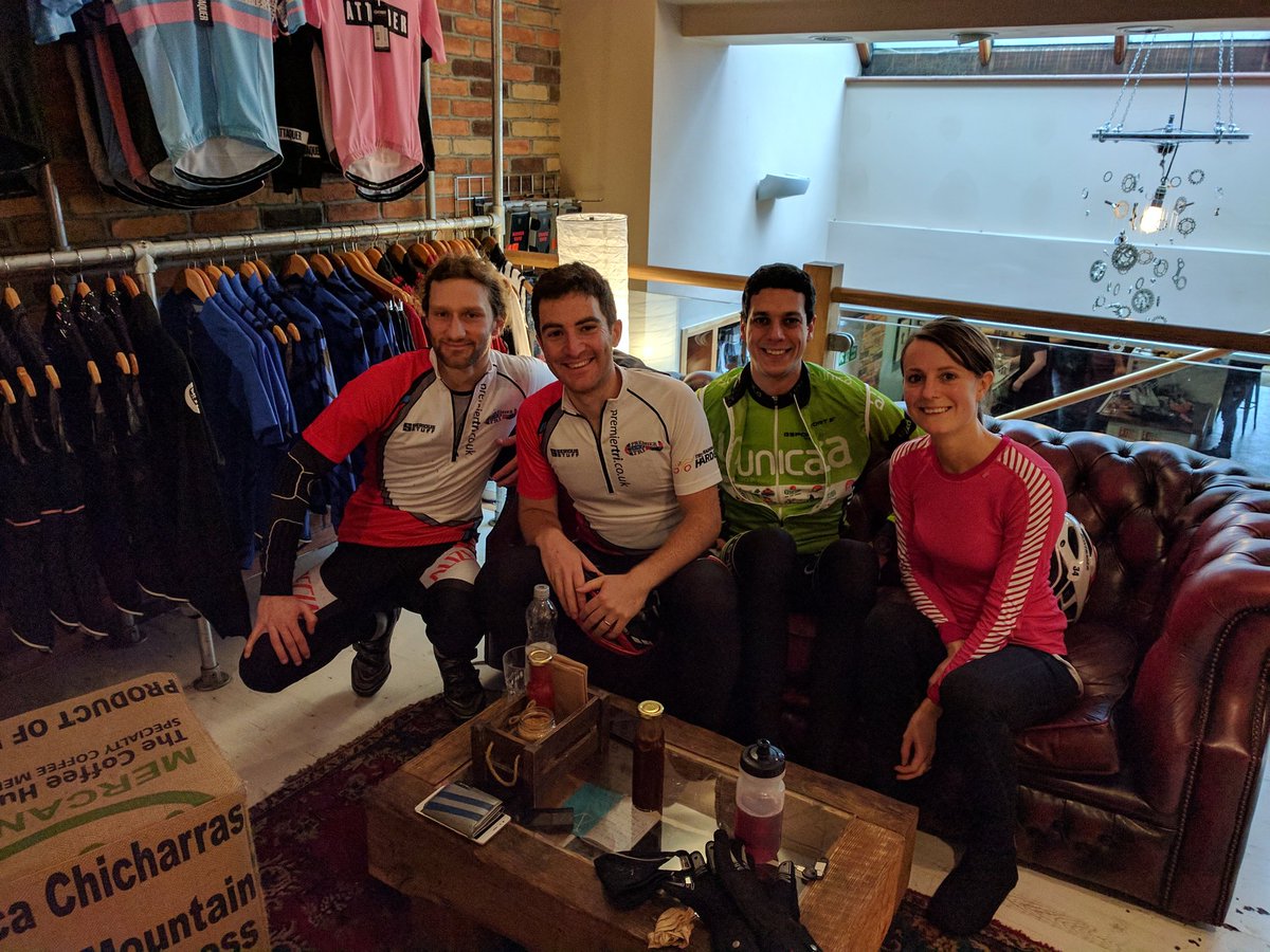 SarahLGiles's tweet photo. Fun Surrey ride this morning with @premiertri #messyroads #muddyfaces https://t.co/iFucjJgZKD