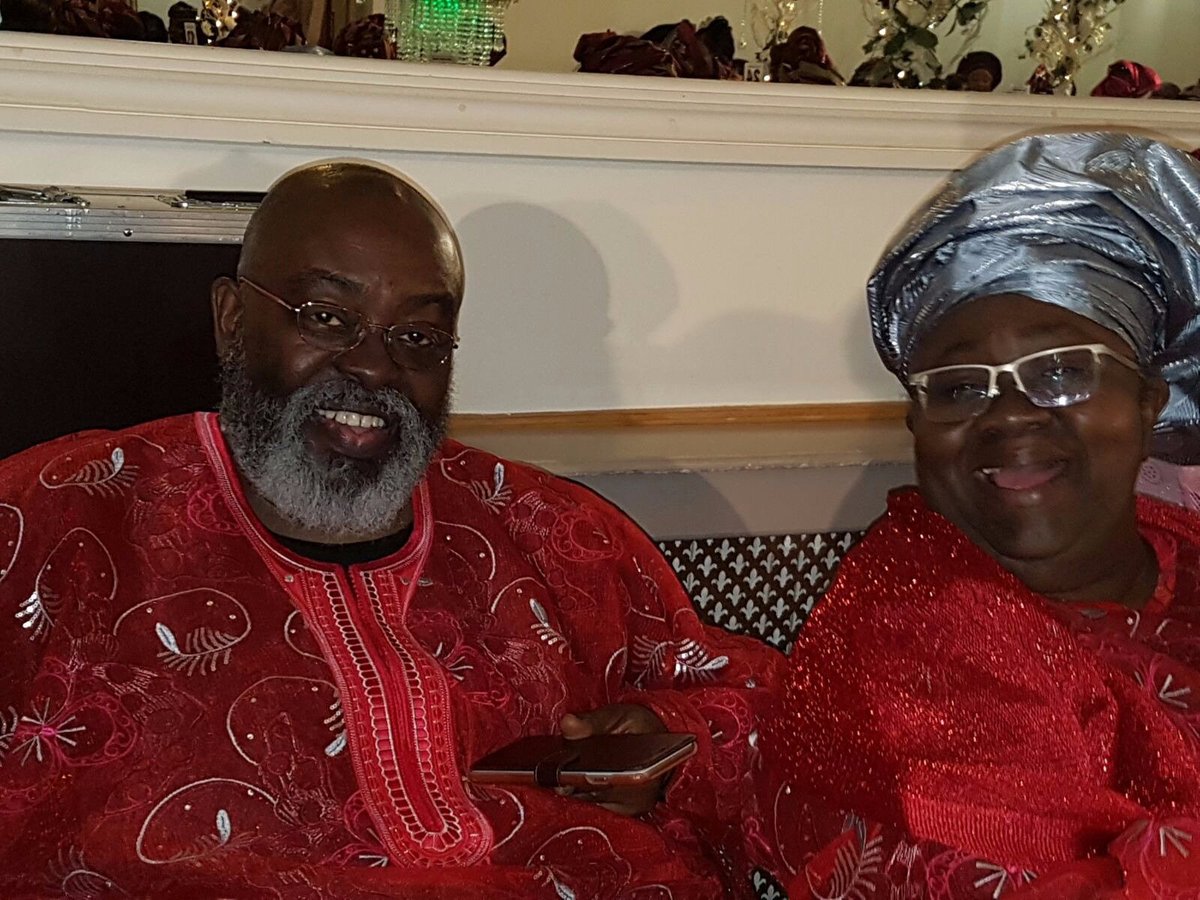 Osekita's tweet photo. #FunkeHammond
#50BirthdayJubilee
#GoldenJubileeOfLife
#30yrsWeddingAnniversary
#LadiFunkeHammond
#DoubleCongratulations
#ManyJoyfulReturns https://t.co/ABQsoNG8SB