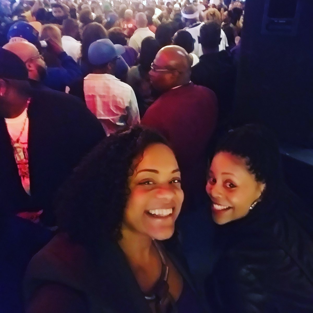 writeonwings's tweet photo. Jammin to my favorite hits from back in my college days at the Mavs after party! #BigMacForThat @DallasMavs #McD-NorthTexas https://t.co/MHQoF6cTf4