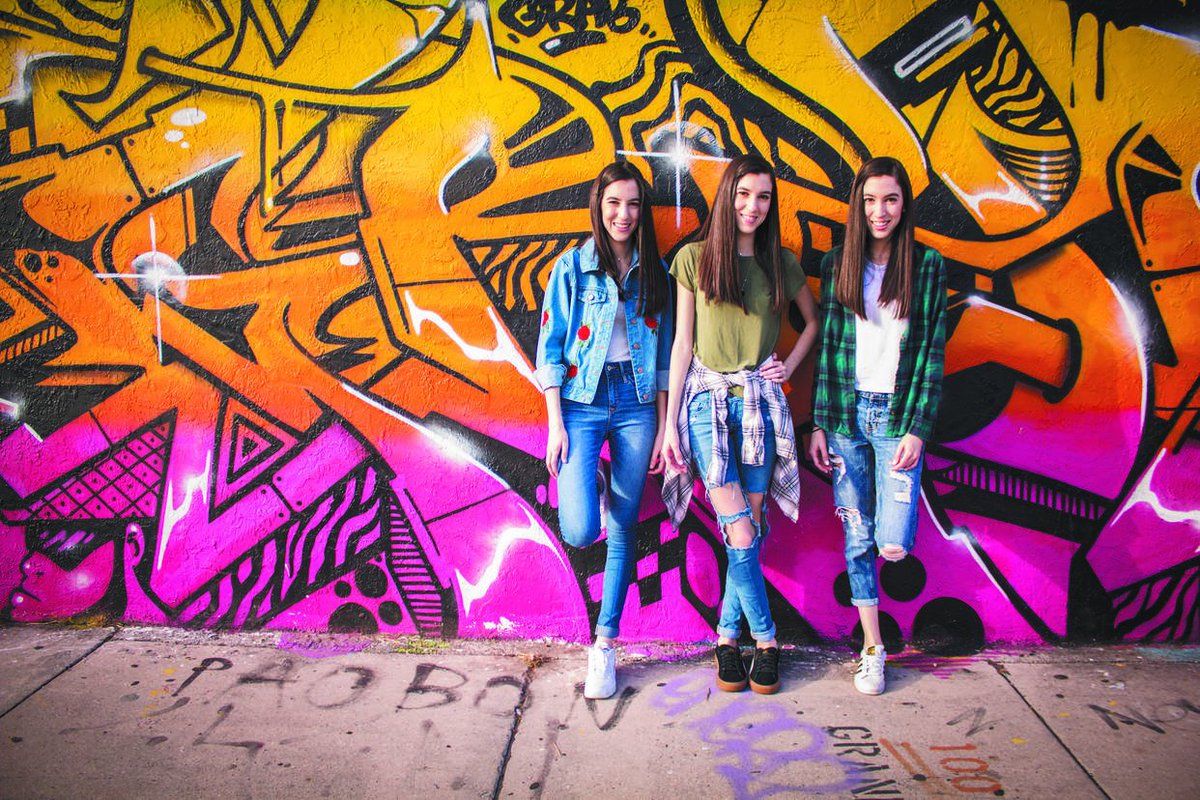 ElNacionalWeb's tweet photo. La influencia millenial, por @magarods https://t.co/HAytHOaiCn https://t.co/L2z5qj4YnD