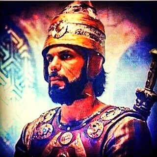 RatoLoko10's tweet photo. Está Chegando a Hora Falta Pouco!!! #ORicoELazaro #Arioque #General #ReiNabucodonosor Novela De @PaulaRichard https://t.co/GgmcdaKeoJ