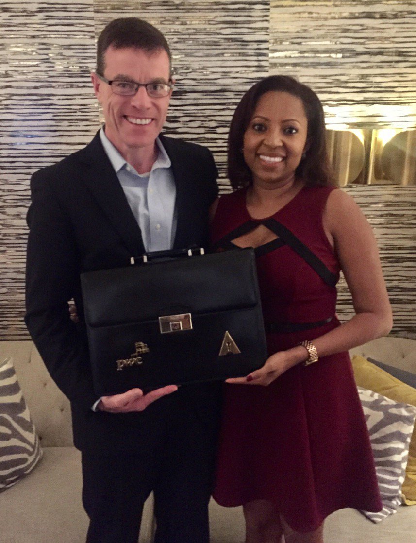 Timothy_F_Ryan's tweet image. We&apos;re putting Purpose on the #PwCRedCarpet at this year&apos;s #Oscars