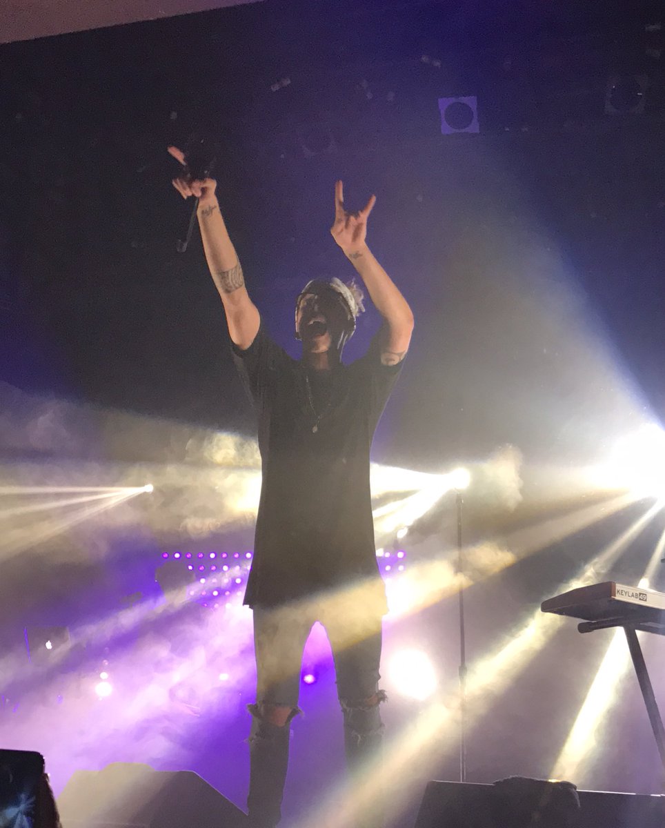 changesinge's tweet image. @WillSinge no matter what, you are a blessing and never forget that..xo