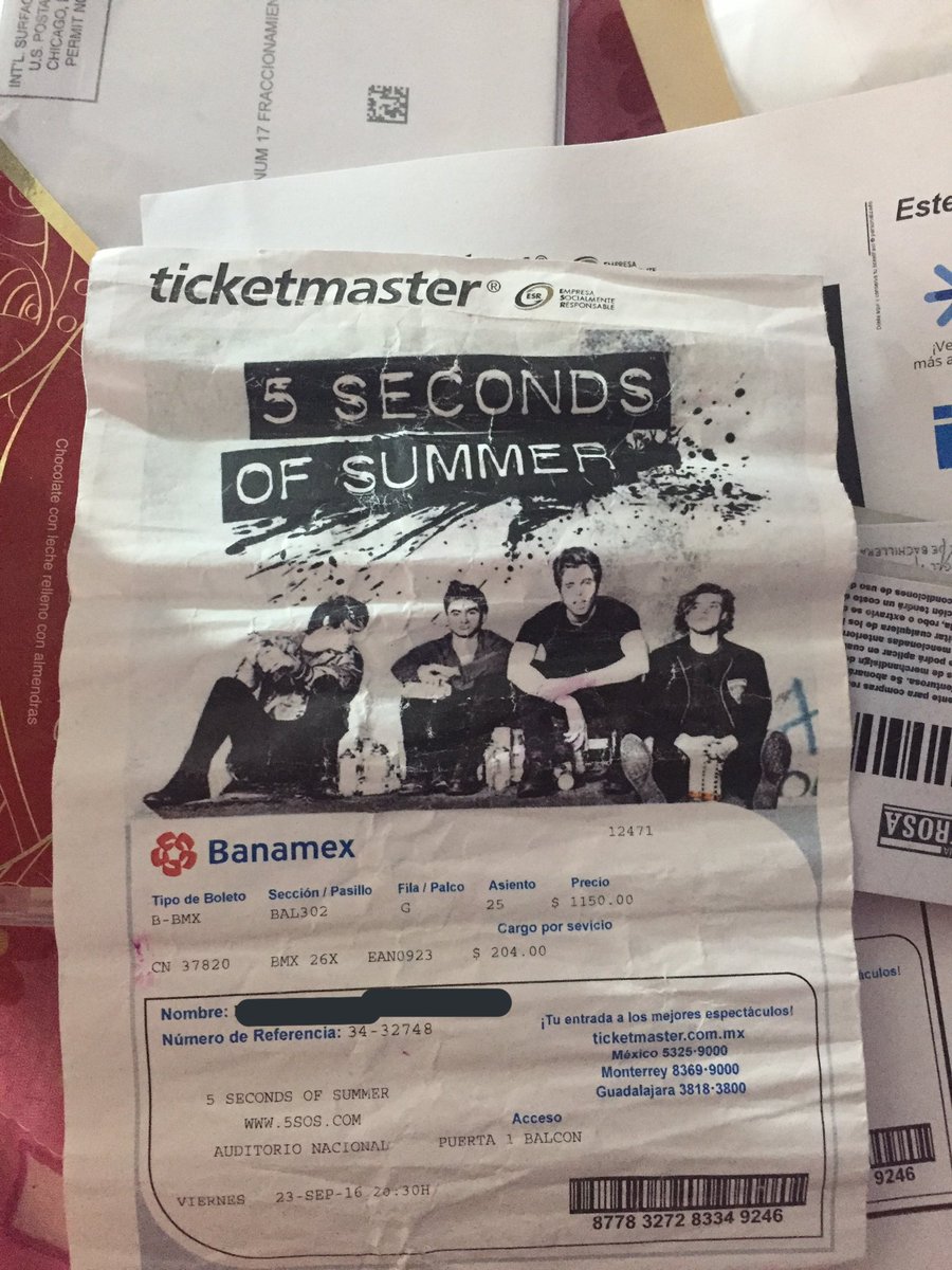 cliffxrdxbieber's tweet photo. I WAS CLEANING MY Room AND I Found MY SLFL TICKET 😭😭😭😭 #SLFLMexico https://t.co/mWnAF2FtWp