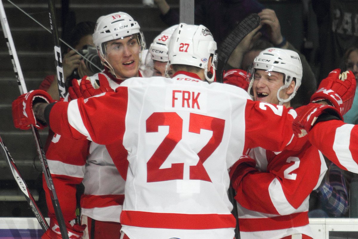 .@19Lorito &amp; @Frky91 each enjoyed three-point games while Jared Coreau turned aside 39 of 41 shots in <a href="/griffinshockey/">x-Grand Rapids Griffins</a>'s 6-2 win over MIL.