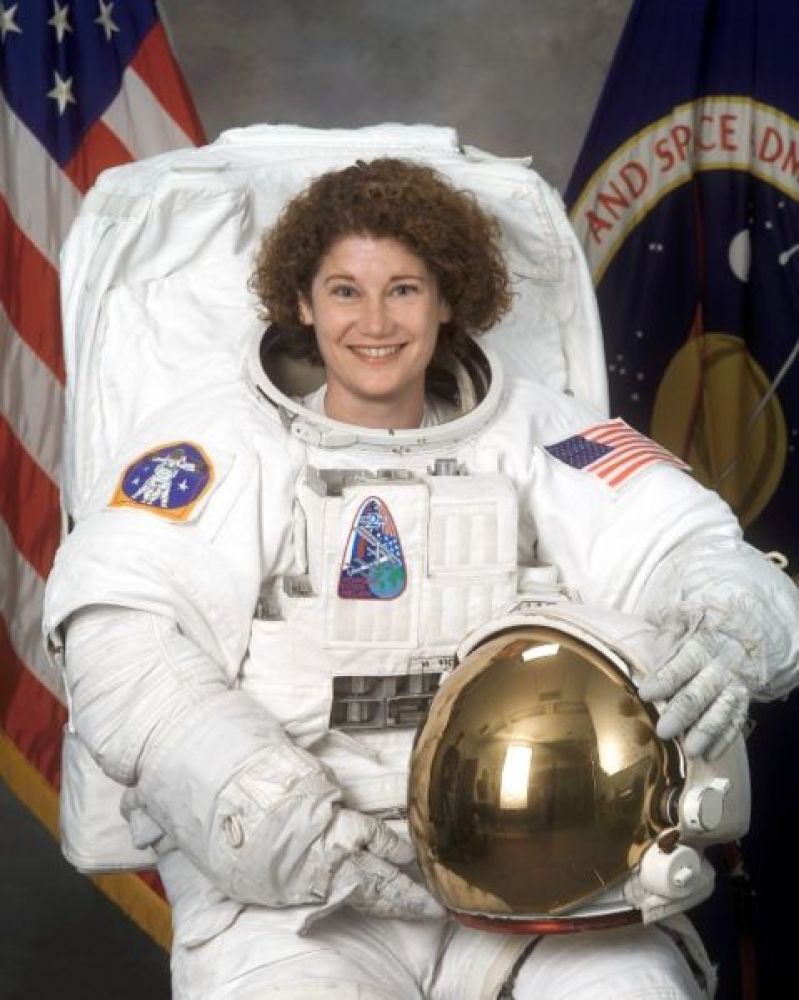 Happy Birthday NASA Astronaut Susan Helms! Wish you all the best! My hope you always success!    