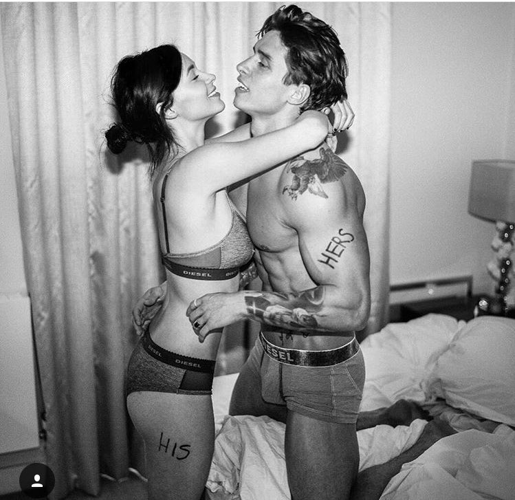 rpgwarron's tweet image. j&apos;ai besoin de votre aide pour ma pp vous pouvez voter sur le sondage en dessous