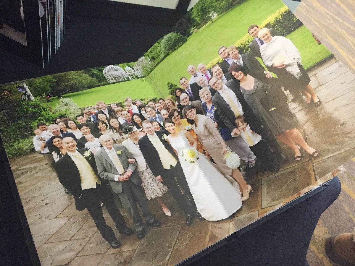 BBGEvents's tweet image. Stunning photography at @BhamBotanicalGd by one of our wedding photographers @Prestige_Photo #bbgweddingfayre #weddinginspiration