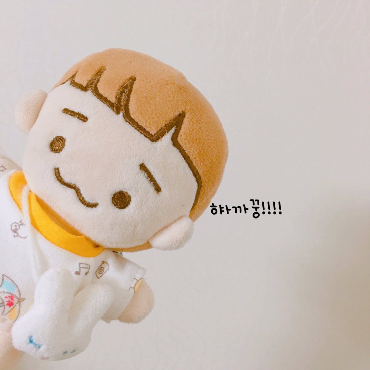 Do0112_oD's tweet photo. 마망의 생일을 기념하여 체니와 첫 소품공장 여행기!!! 
지방에서 부산남포점으로 떠나 가는길은 쉽지않았다.. 두시간정도 헤매다가 결국 간 부산 소품공장은 ㅠㅇㅠ 너무 예뻤어요 😭 가서 체니 신나게 쇼핑햇죠!!?#부산소품공장 https://t.co/GuW2oRXIuc