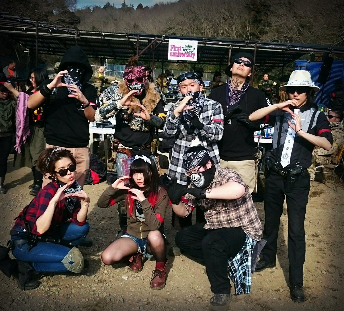 Mayo Ar Twitter チカーノギャング楽しかった 森林フィールドではモロバレで最初苦戦したけどw 次はもっと悪い雰囲気出したいなぁ Sh ﾟdﾟsh サバゲー トリハピ チカーノ Sylvania Familia