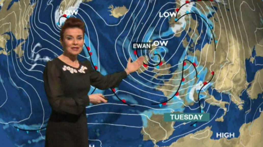 WeatherCee's tweet image. Winds will be strong in places today and tonight thanks to #StormEwan and it takes a 2nd swipe at us on Tuesday. Cee
