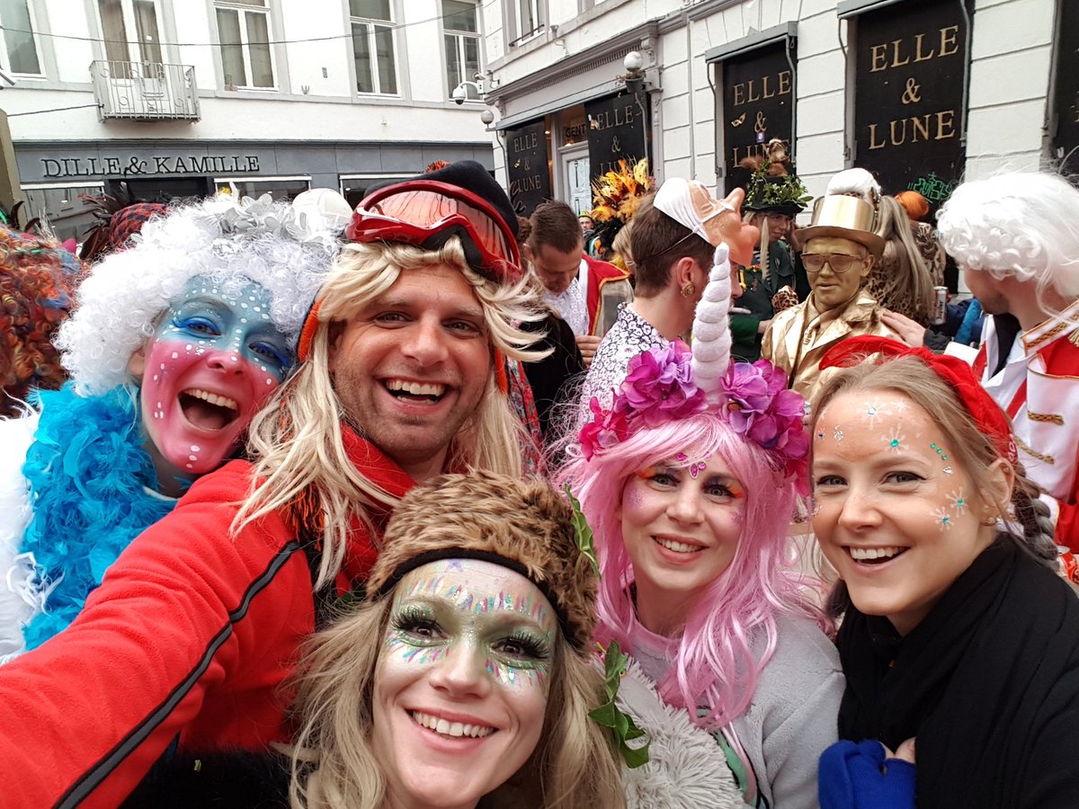 joepaben's tweet photo. Gaas! #alaaf #Mestreeeeech https://t.co/IsUHYsawfT