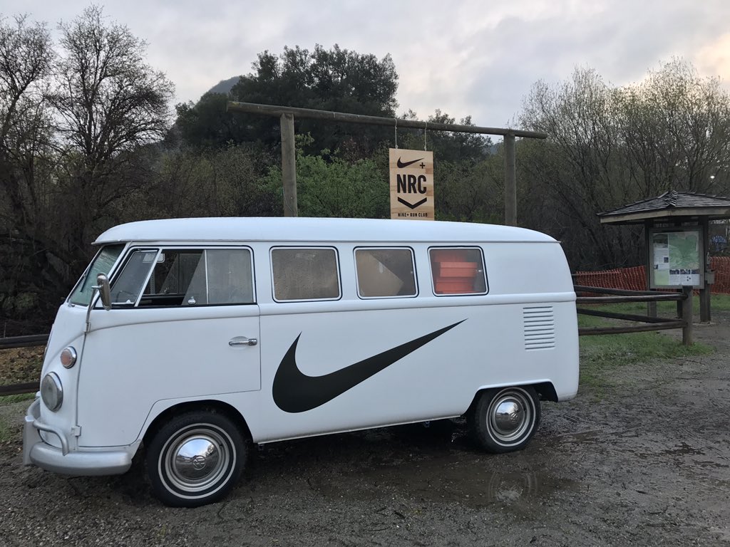 sallymcrae's tweet photo. It's @NikeRunning camp time!!!!🙌 #nrcLA #vwbus https://t.co/SRnM4TAfJ8