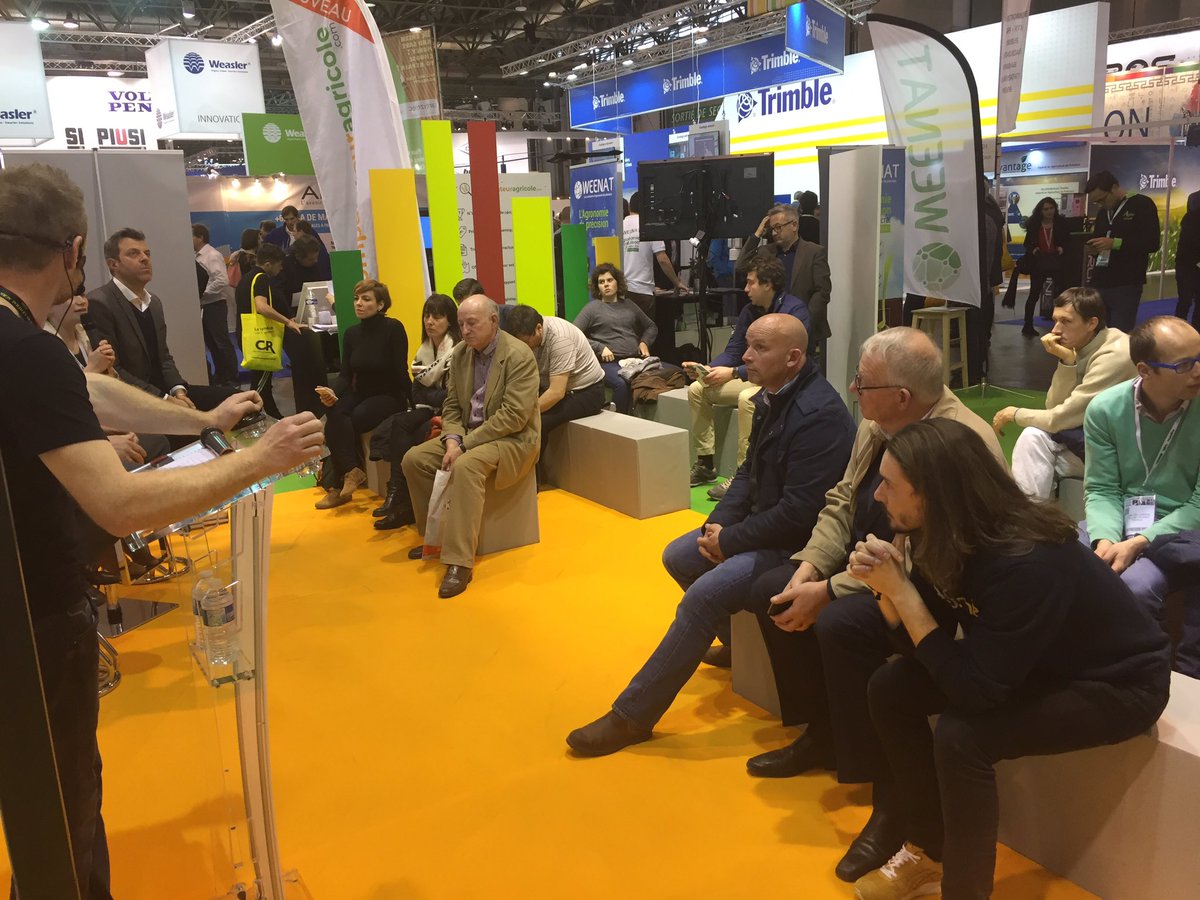 Table ronde #sima2017 <a href="/ELEPHANTVERT/">ÉLÉPHANT VERT</a> <a href="/FermeDigitale/">La Ferme Digitale</a> <a href="/monpotager_com/">Monpotager.com</a> <a href="/RemDumDum/">DumDum #NeRienLaisserPasser</a> #  a consommateurs engagés / producteurs attentionnés !!