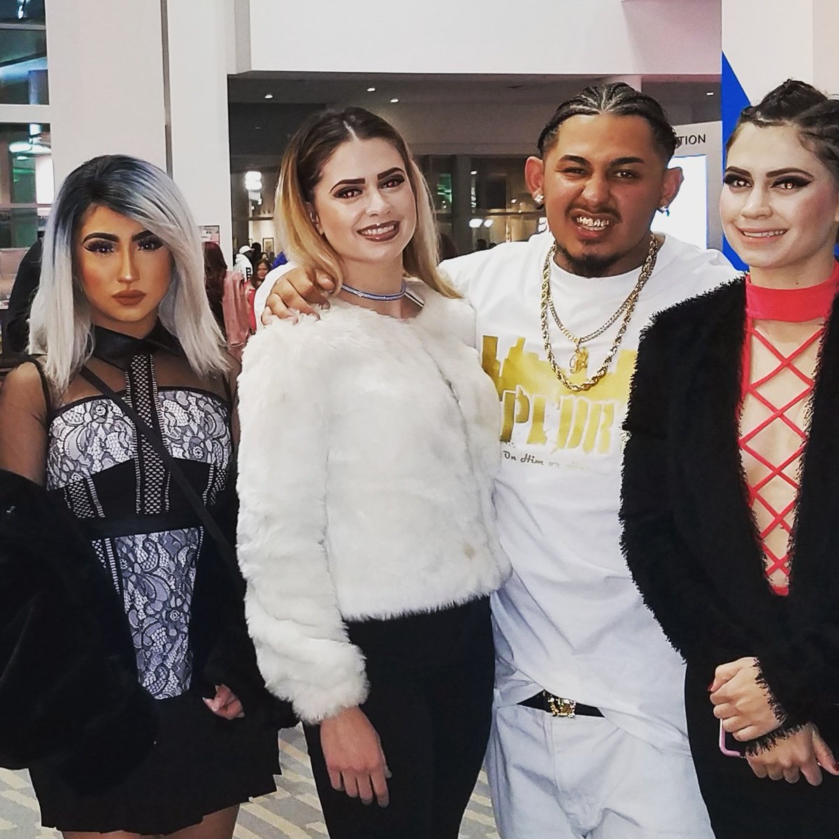 CasanovaRoute's tweet photo. Concert was lit https://t.co/eCbsgOSzJg