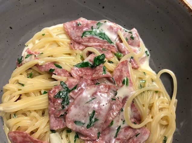 MosiFood's tweet photo. #Pasta, anyone? Let the Spaghetti Factory in #Zurich make your Sunday night dinner decision a breeze! #WeBringItHome https://t.co/BHh0QJKvTc