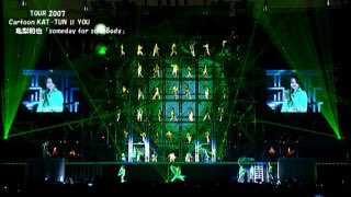 ha_rumaru's tweet photo. 公式が言ってくれないし、本人も言うタイプじゃないのでヲタクが大声で言いますけれど！
ジュニアマンション考案したのは21歳の亀梨和也くんですからね！
それも最初めちゃくちゃ反対されてそれでも「やりたい」を押して披露して。今じゃお家芸のようにしてますけど、21歳の亀梨和也考案ですよ！ https://t.co/rUglO53sDa