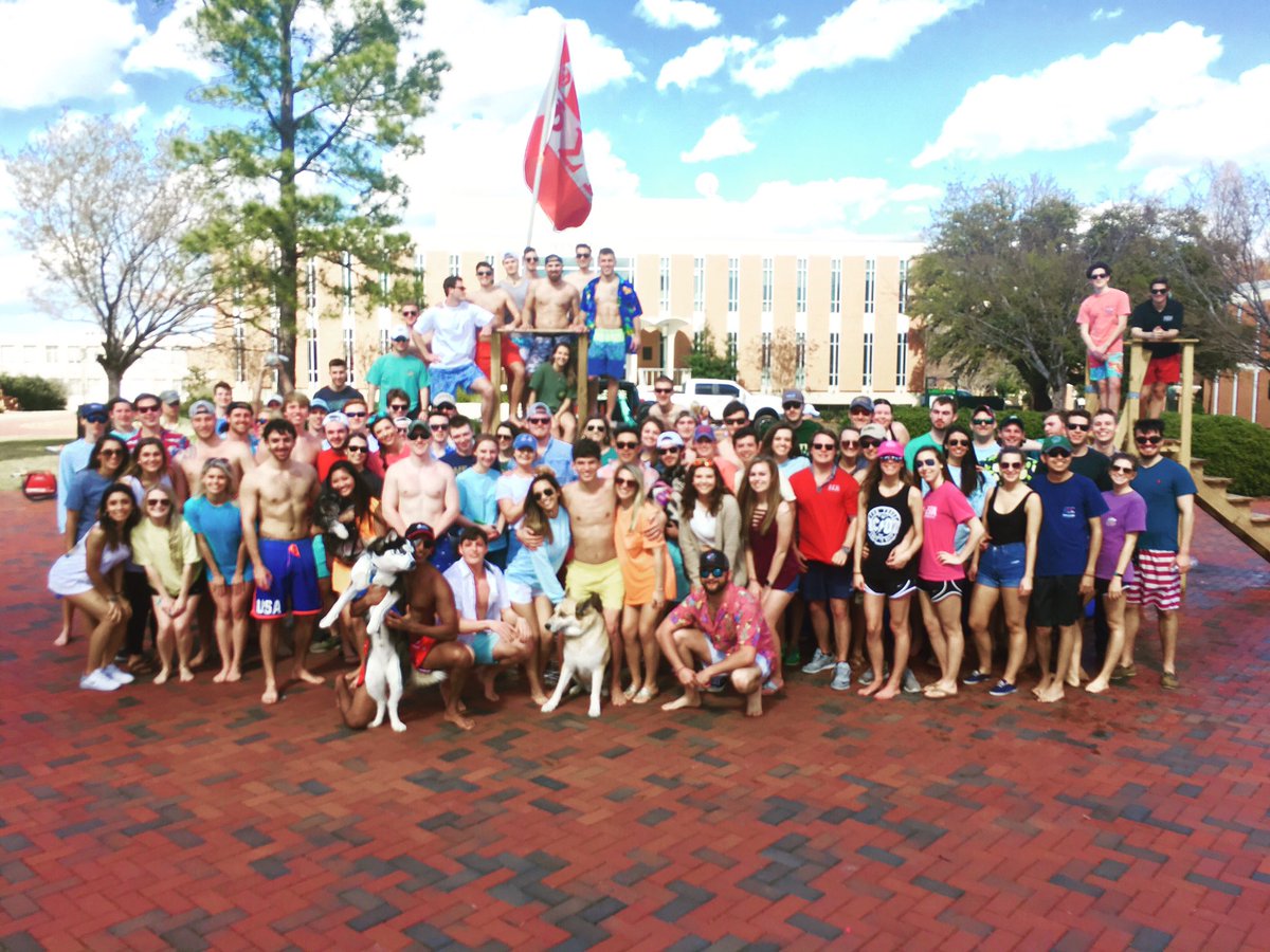UNCCPhiSig's tweet photo. Thank you to all of the amazing people who came out and helped us raise money for Special Olympics at our 3rd Annual Polar Plunge!! ❄️ https://t.co/EG62g89CNC