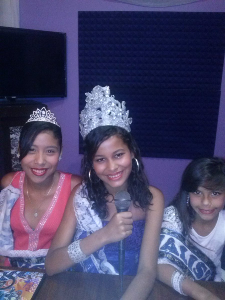 Nuestra Tierra Radio tweet media