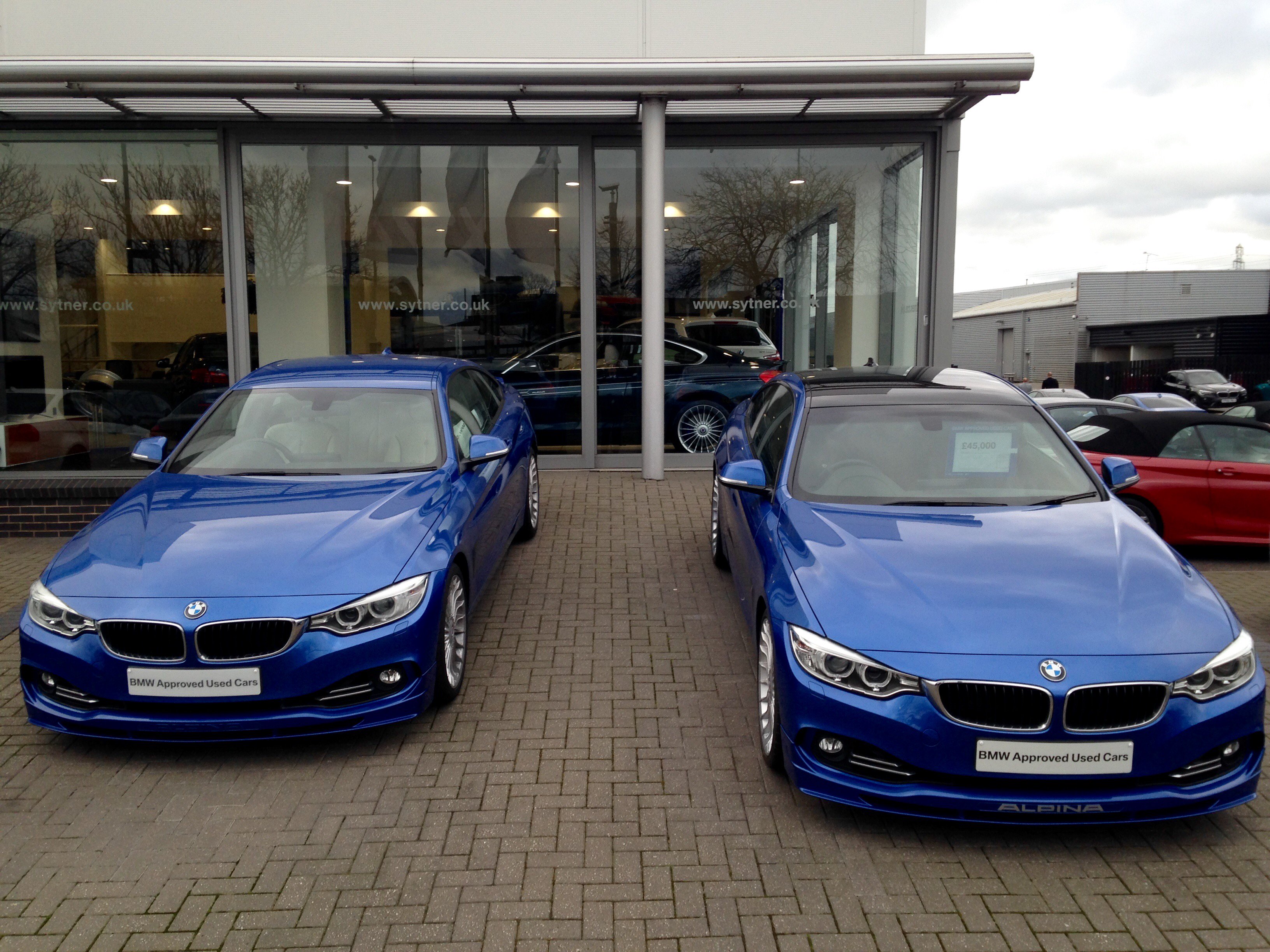 Bmw black roof hotsell