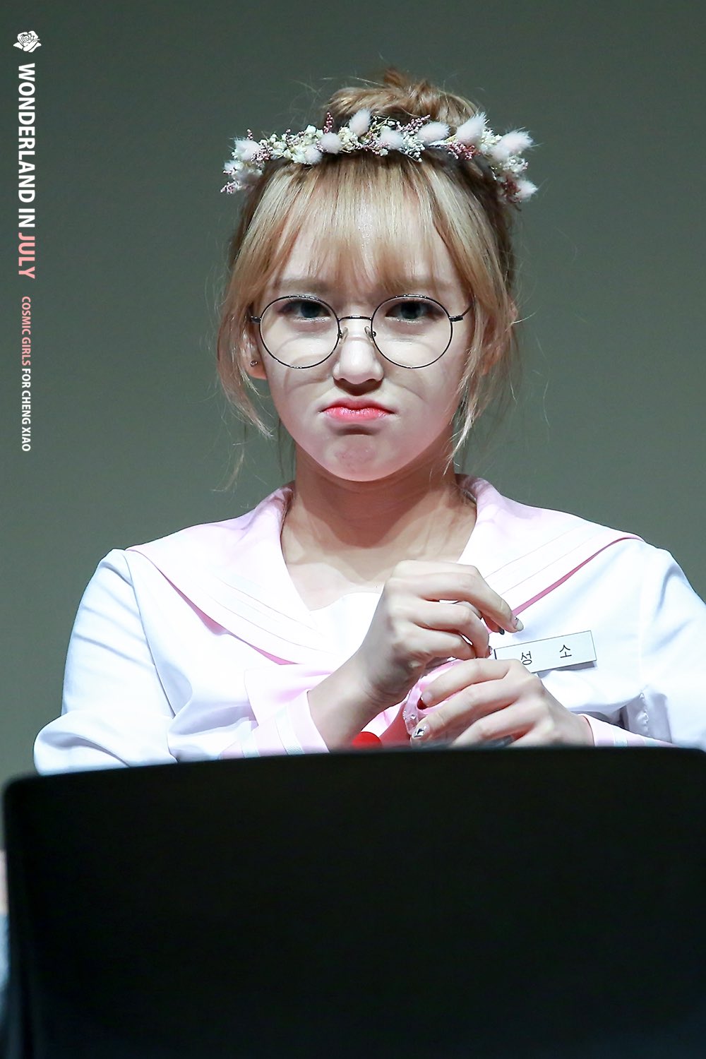 C5mkyE5VAAAaBX1.jpg:large