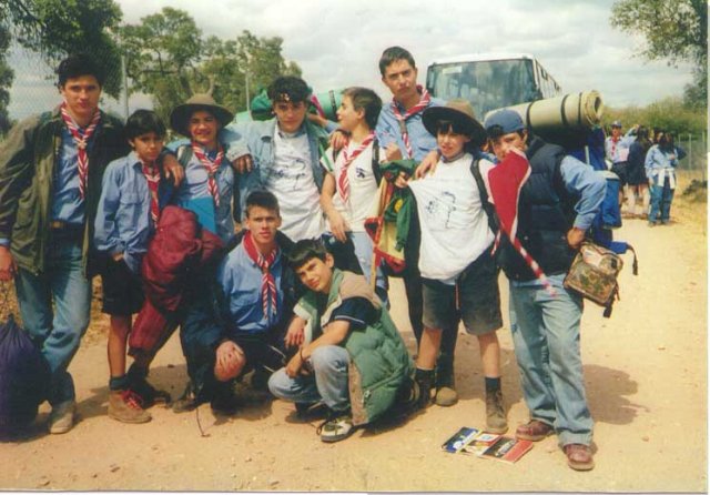 Gracias a ti y a <a href="/abc_es/">ABC.es</a> por haber hecho que recordara los buenos momentos con <a href="/Alkazires462/">Grupo Scout Al-Kazires</a> y <a href="/scout_es/">Scouts de España (ASDE)</a> . Buena ruta <a href="/frnperea/">Fran Perea 🇪🇸</a> ! ;-)