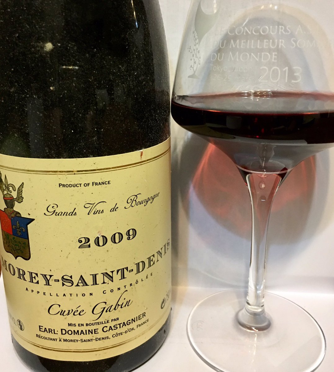 villain_fred's tweet photo. #Morey St Denis #Homemade #BoeufBourguignon what else ? https://t.co/kgHF8FtcVE Divin accord @nosaccords @BurgPortfolio @BourgogneWines https://t.co/FRlCDKguCF