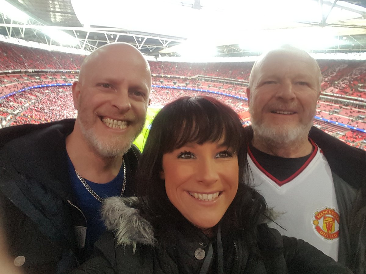 MissKDavey's tweet photo. Just arrived at @wembley to watch @ManUtd v @SouthamptonFC with @BViss and @MartinDavey9 #RedArmy #RedsOnTour https://t.co/fvv4O7wOlZ