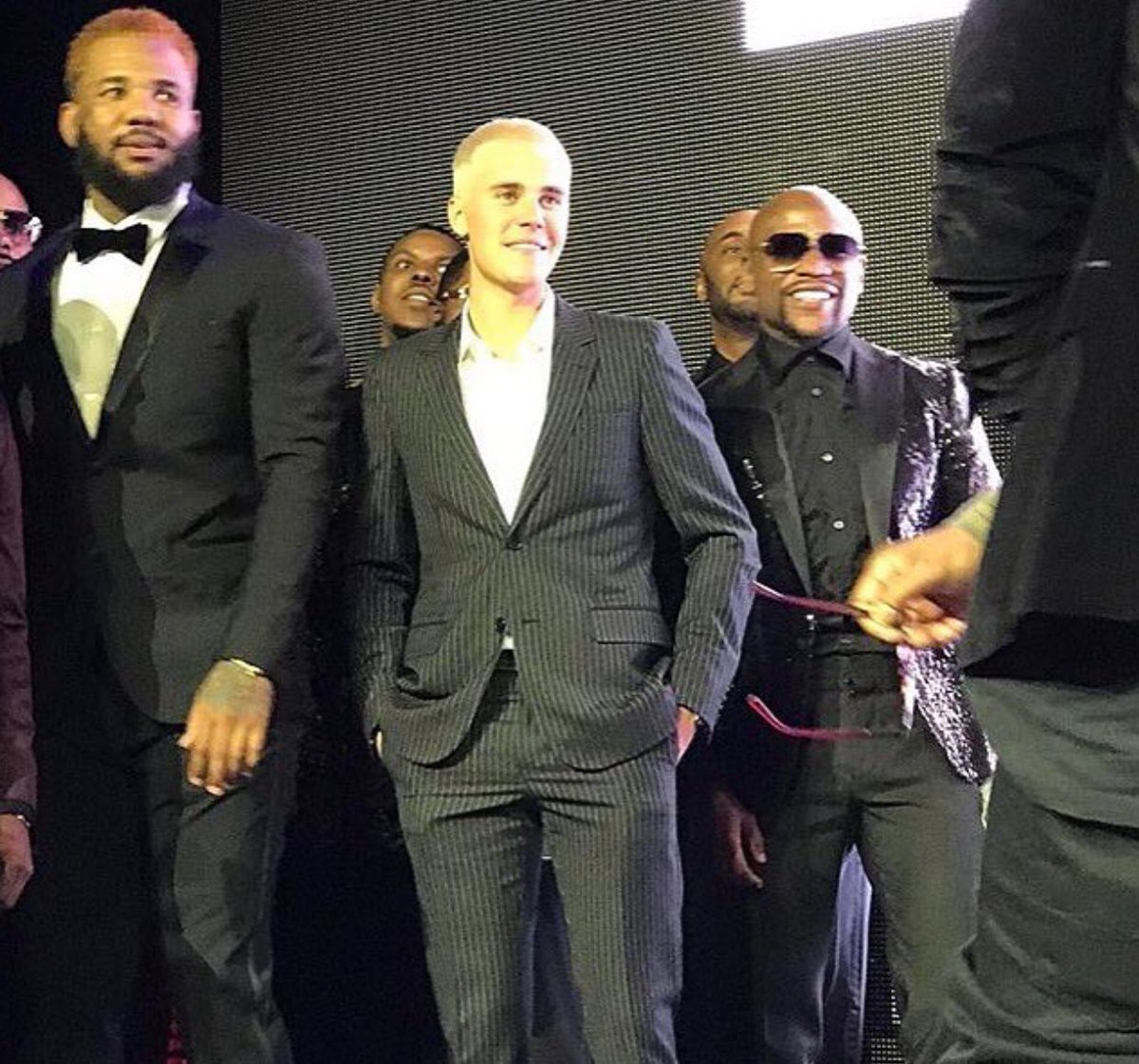 IdaZornig's tweet photo. Justin in a suit is life https://t.co/qjP4at4lZ0