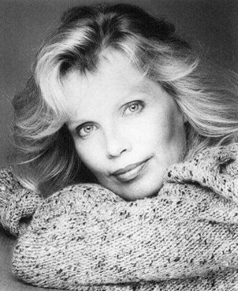 A very happy birthday to Marta Kristen! 