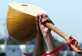 VELİ'm eydür bu merhemin dadına
Âşık yanar maşuğunun oduna
Külli maksuduma her muradıma
Ereyidim Şah-ı Merdan aşkına
#AşıkVeli