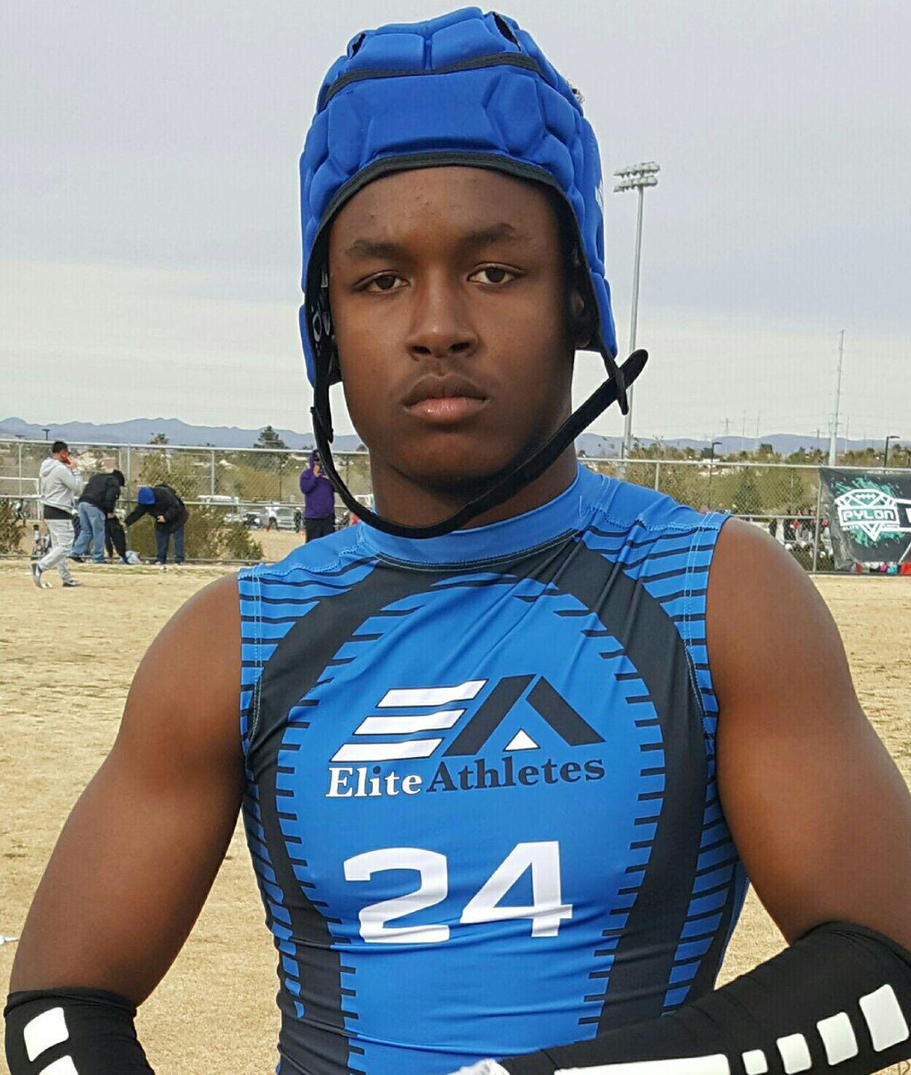 LHHighlanders's tweet image. 2019 WR/CB Deavyn Woullard making plays in Vegas! Speed and hands! #LHstrong #WBTNP #ThisisLH