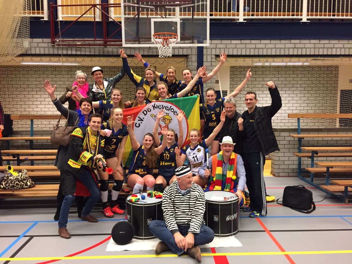 Peelpush Dames 1 tweet media
