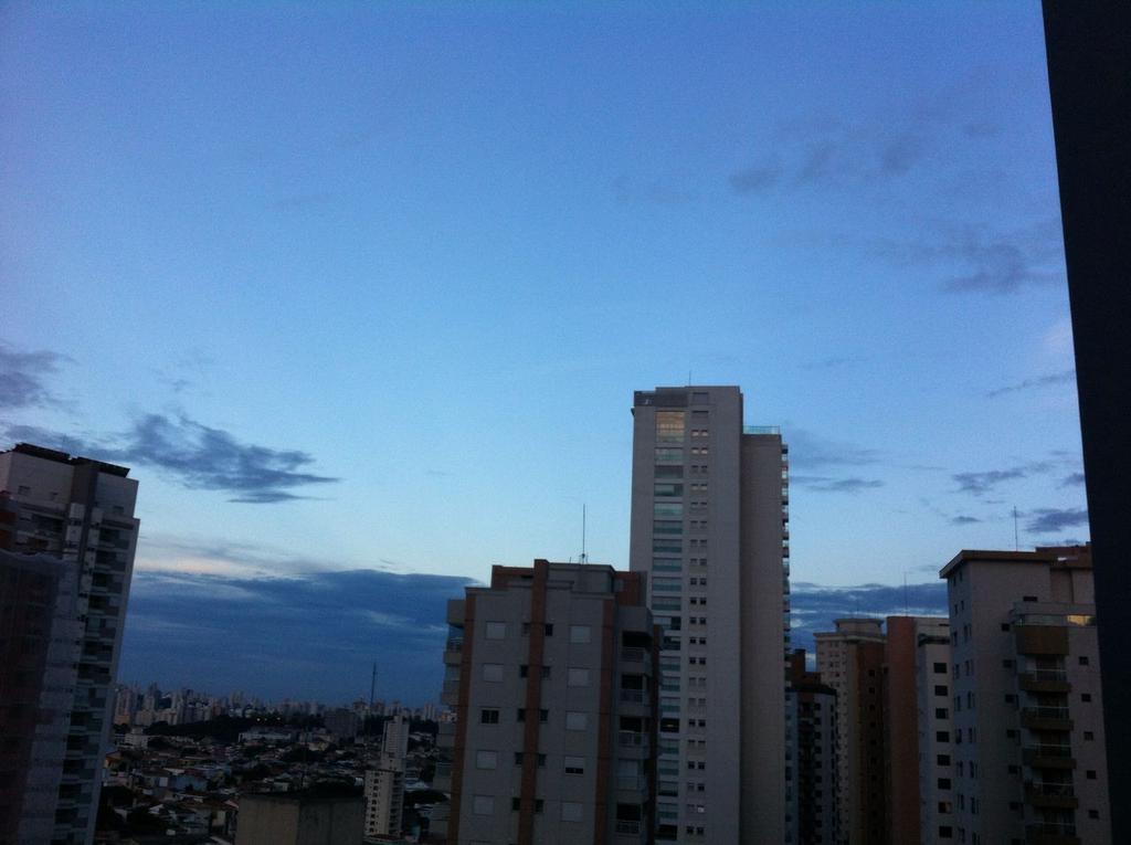 a   noite     çendo