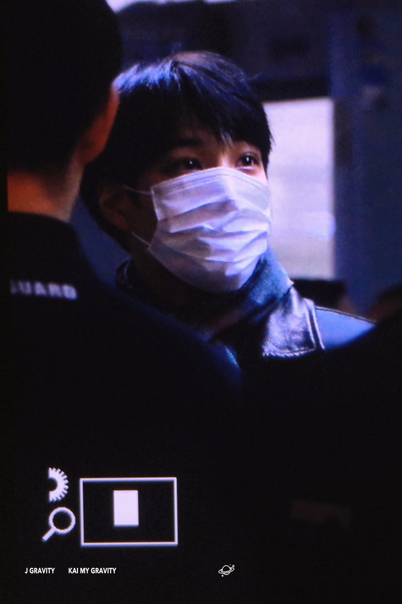 EXOKAIMAMA's tweet photo. [PREVIEW] 170227 KAI @ MNL AIRPORT 
©J GRAVITY 
กำลังเดินทางกลับเกาหลีแล้วค่ะ🐻 https://t.co/St5yQgokhS