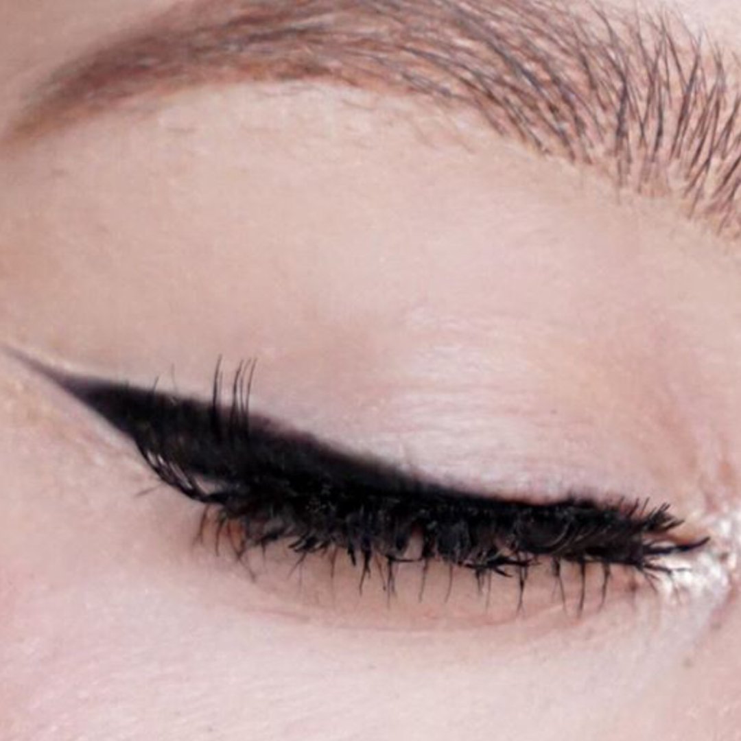 Revel Eyelashes tweet media