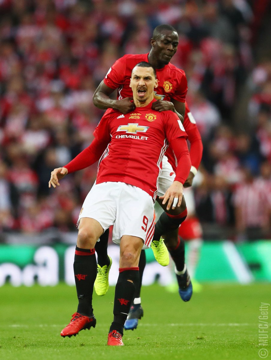 ManUtd's tweet photo. The man for the big occasion! #MUFC #EFLCup https://t.co/J6i9kCJONx