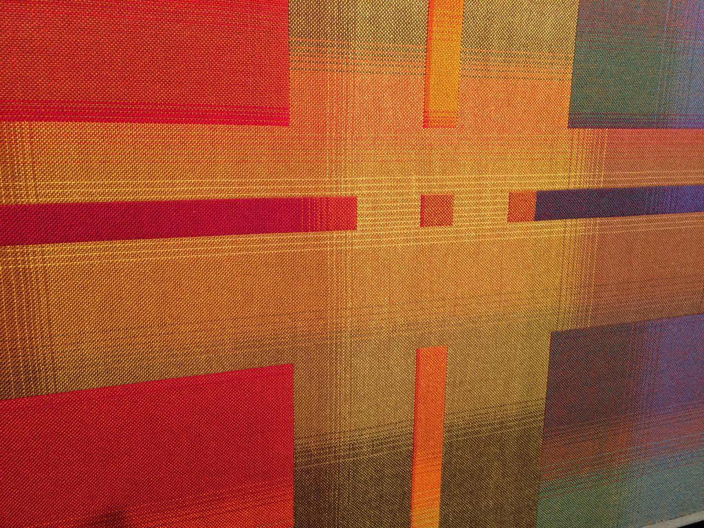 GTanzer's tweet photo. Last day of #accshow, #accbaltimore, to see #finecraft, #fiberart, #weaving. https://t.co/WQwGDpvdQO