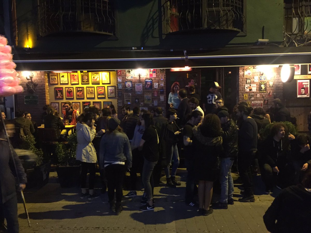 Evet artık balkonumuz yok. Evet küçülmeye gittik