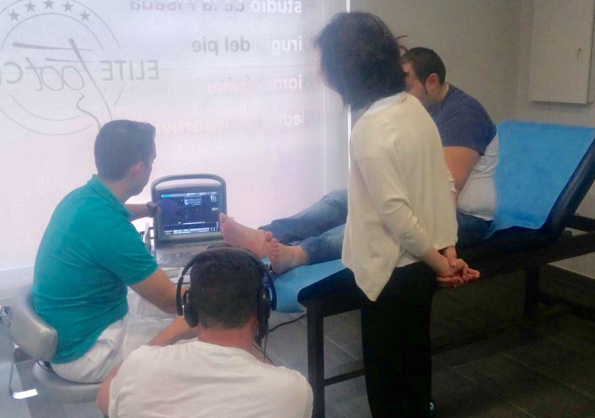 #labascula10 Muchas gracias a la #Clinica del pie de #Marbella y a <a href="/PedroNogales/">Pedro Nogales</a> por su colaboración con <a href="/labasculaTV/">labascula.canalsur</a>