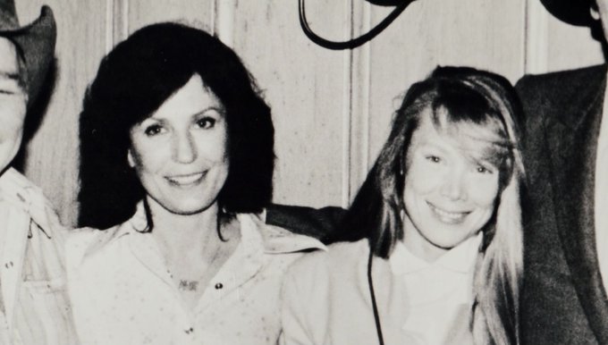 View image on Twitter View image on Twitter