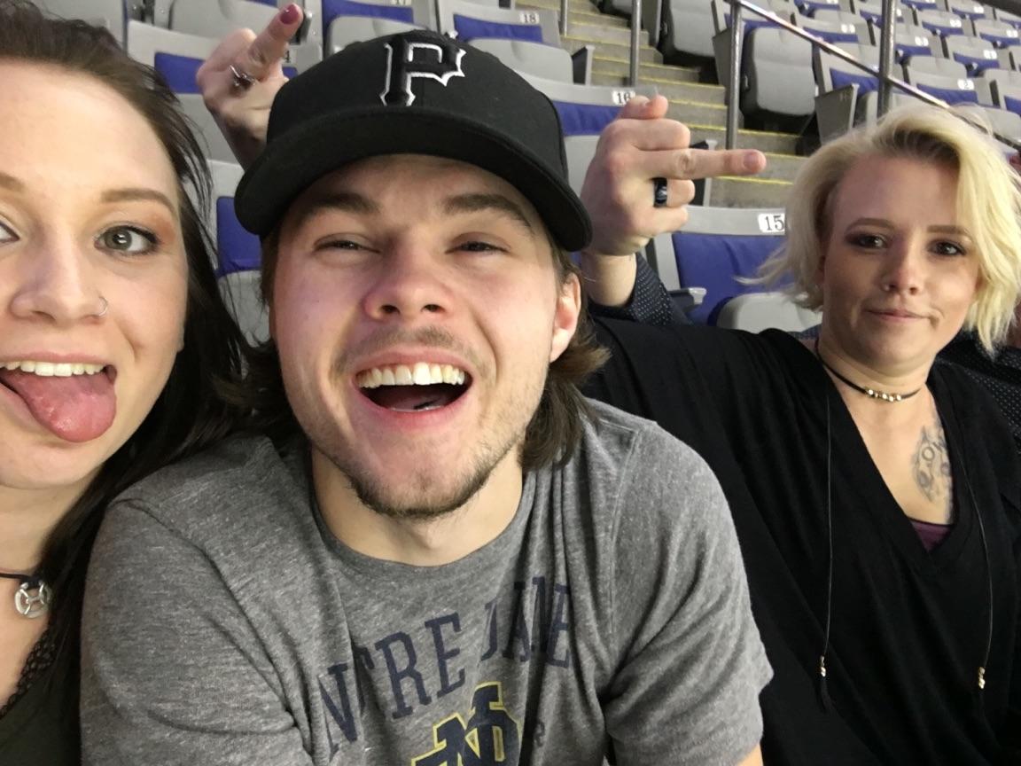 Alyssa_Rayburn's tweet photo. #letsgokomets https://t.co/5f16ZpgAh9