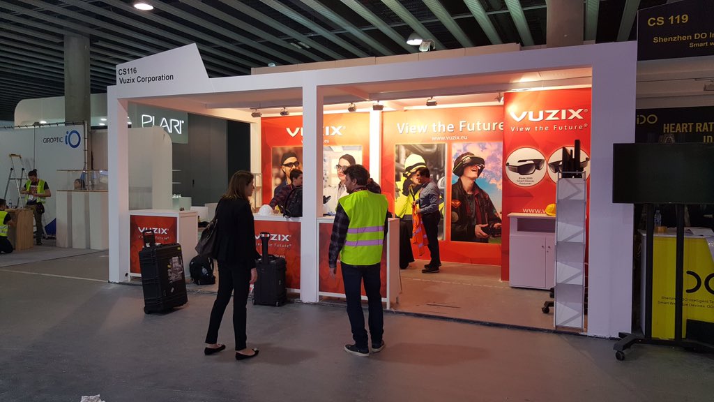 MattMargolis24's tweet photo. Members of the #Vuzix team setting up the booth at #mwc17 @Vuzix $VUZI #viewthefuture @VuzixLance @JordiBoza https://t.co/V5BPi3aZ98