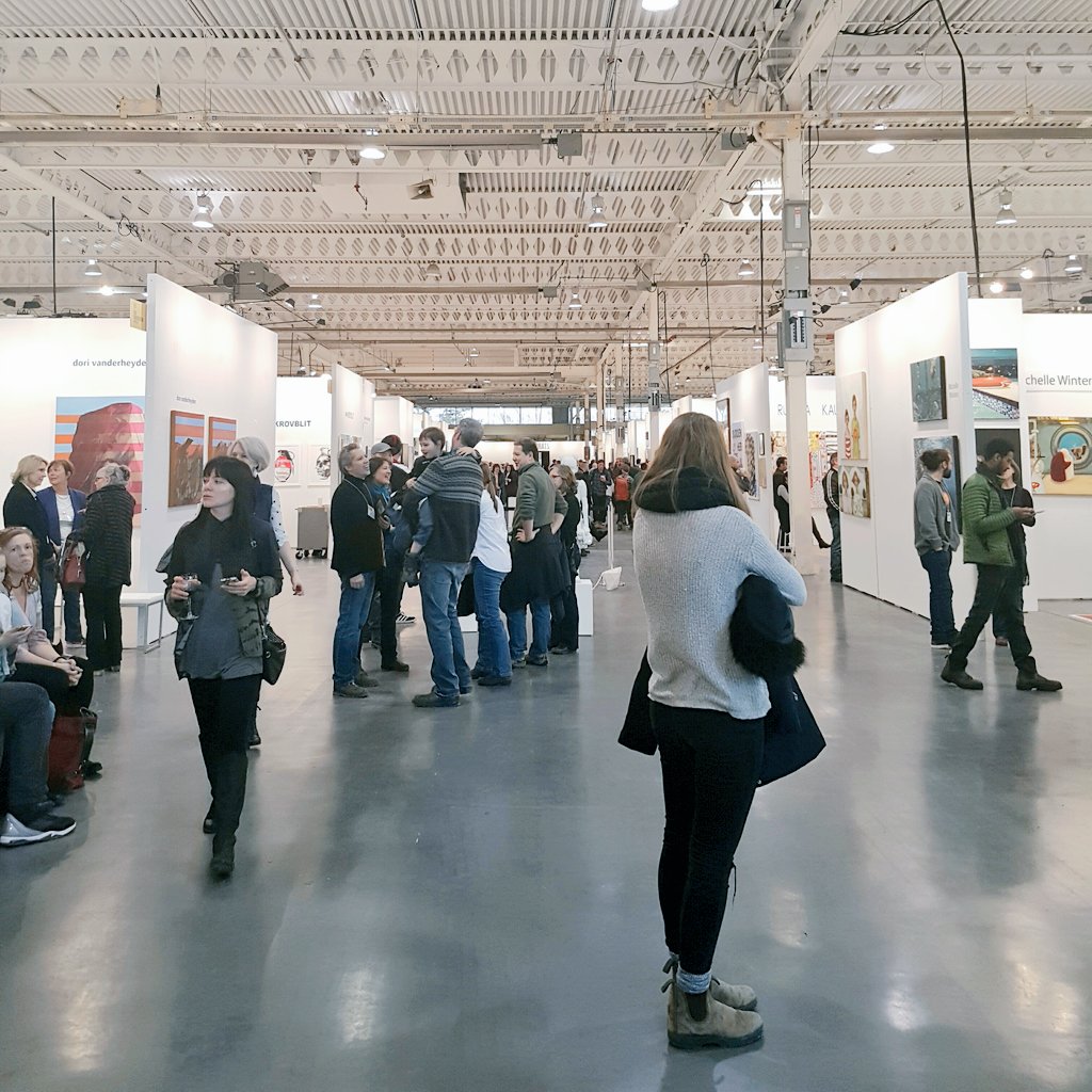 artistprojectTO's tweet photo. Great energy &amp; discussions today from our artists &amp; guests at #ArtistProject17 ! #YourLifeNeedsArt https://t.co/e7VhCMID9c