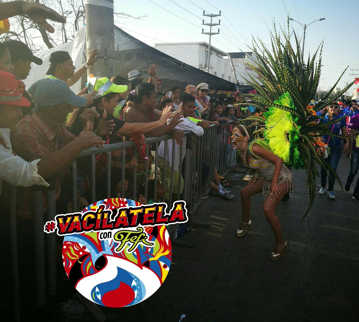 carnavalmellama's tweet photo. ¡Que Vacile Barranquilla! En @olimpicaSA  vivimos estas fiestas con ustedes y nuestra reina @fefimendozav #QuienLoViveEsQuienLoGoza  🐯👏👸🎉 https://t.co/NRwSKG8n2c